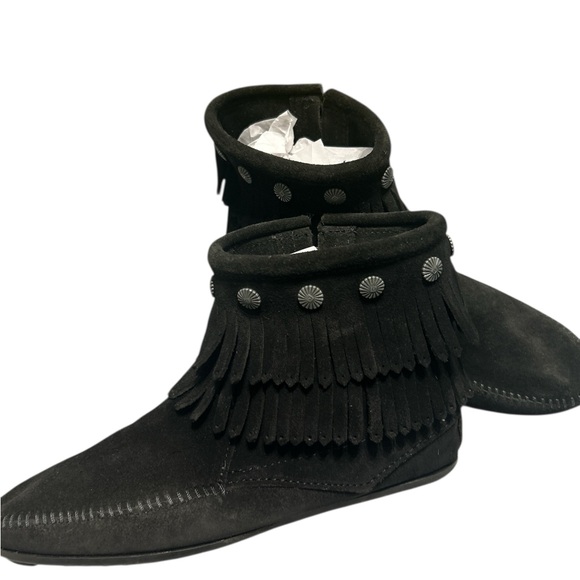 Minnetonka Shoes - Minnetonka Black Fringe Suede Boots
